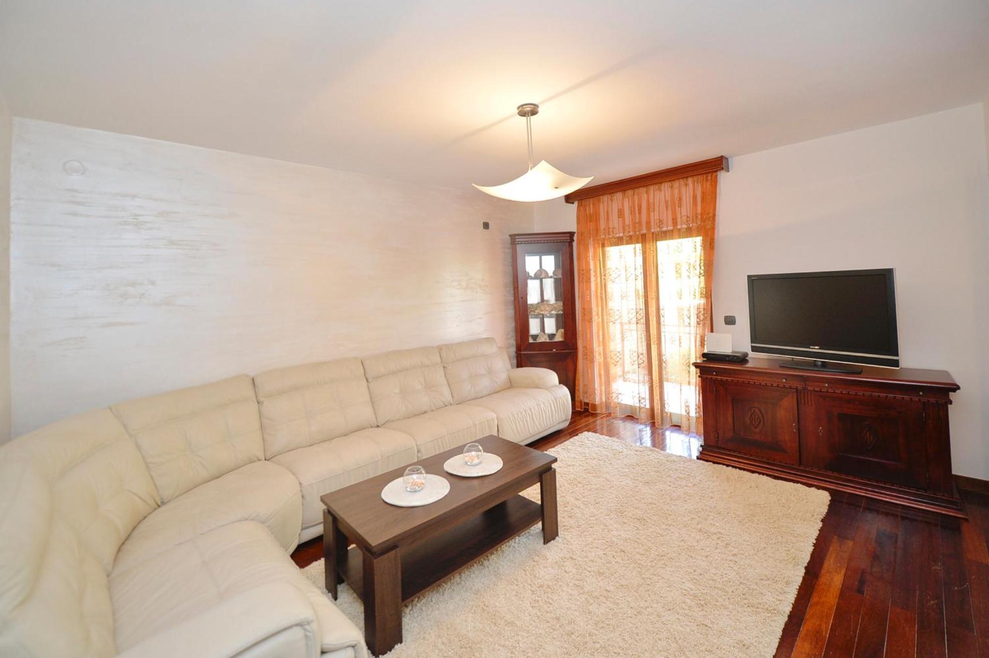 Apartment Nikolija 도브로타 외부 사진